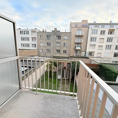 Bel Air - Beachside One-bedroom In T142