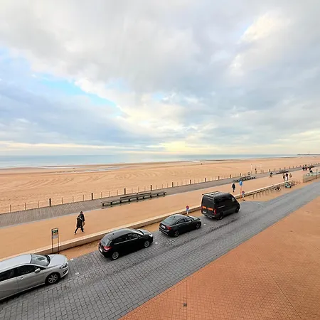 Bel Air - Beachside One-bedroom In T142 Appartement Oostende