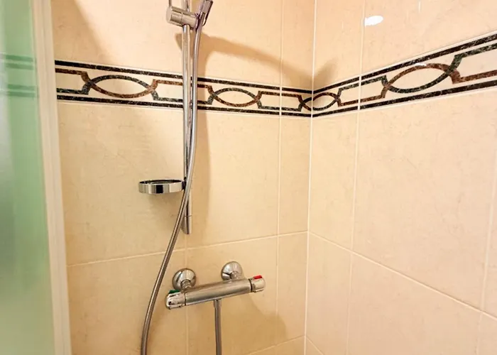 Bel Air - Beachside One-bedroom In T142 公寓 *