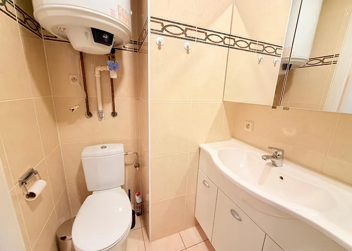 Bel Air - Beachside One-bedroom In T142